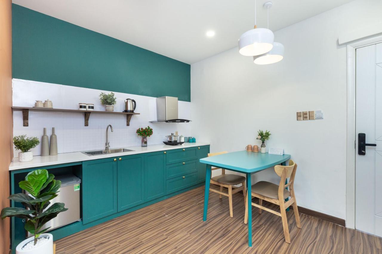 Cozrum Smart - First Target Hotel ホーチミン市 エクステリア 写真
