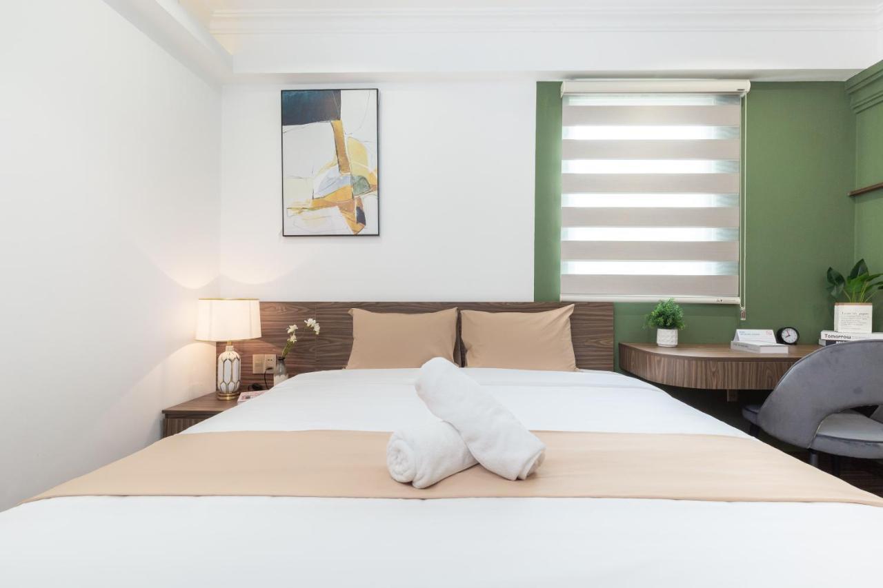 Cozrum Smart - First Target Hotel ホーチミン市 エクステリア 写真