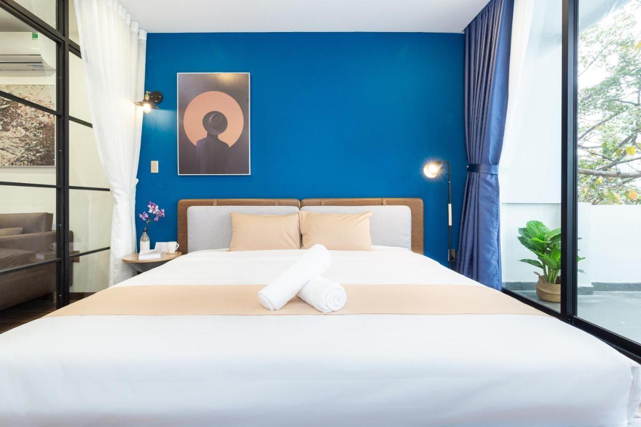 Cozrum Smart - First Target Hotel ホーチミン市 エクステリア 写真