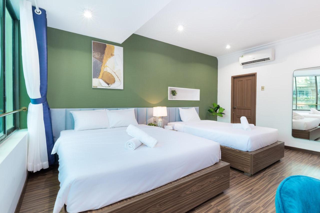 Cozrum Smart - First Target Hotel ホーチミン市 エクステリア 写真