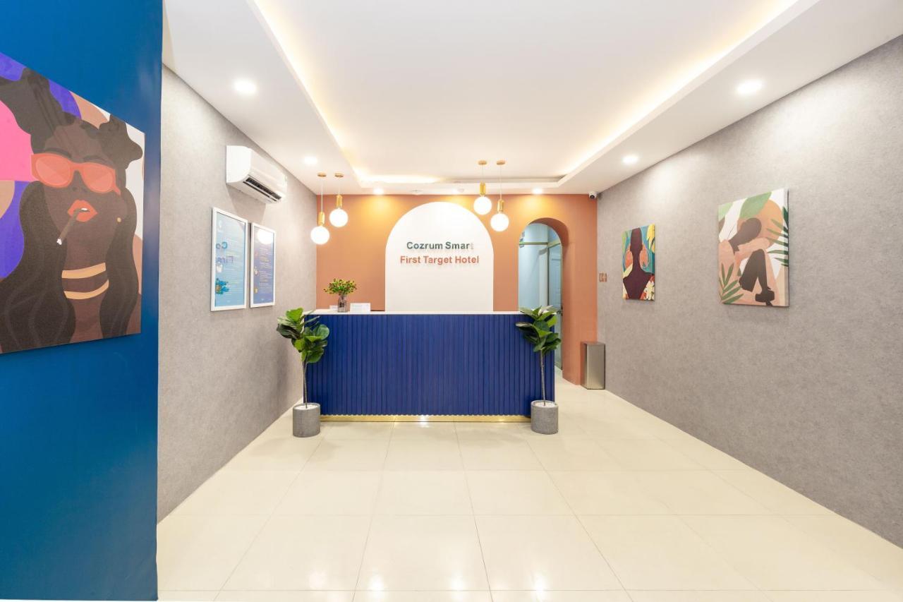 Cozrum Smart - First Target Hotel ホーチミン市 エクステリア 写真
